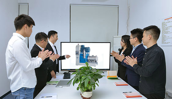 主機(jī)保壹年，24小時(shí)現(xiàn)場(chǎng)維護(hù)服務(wù)